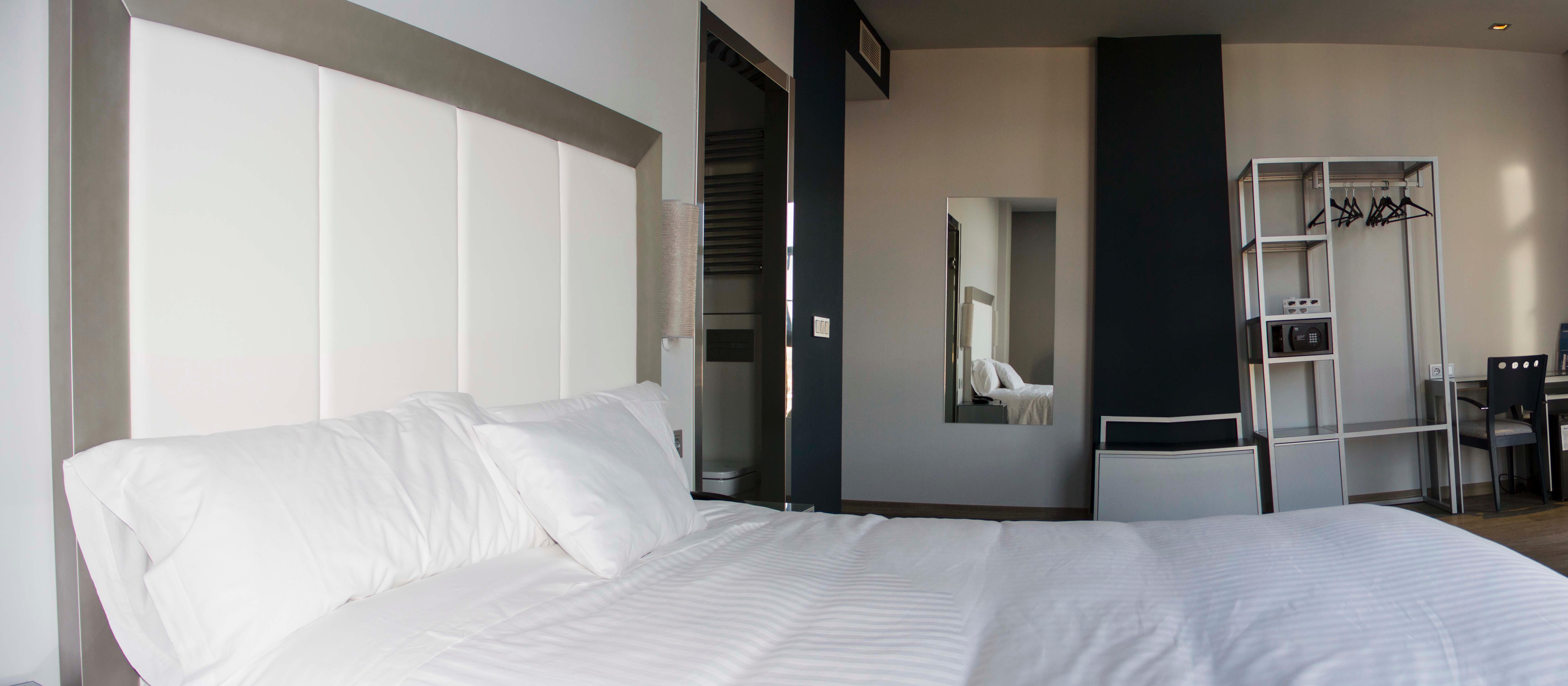 Hotel Santa Eulalia بورتوياني المظهر الخارجي الصورة